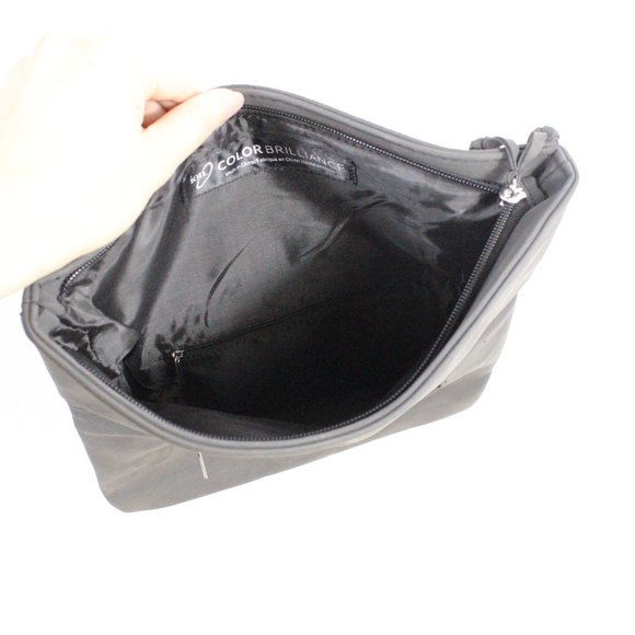 *Ion Colour Brilliance Black Silicone Clutch - Picture 4 of 4